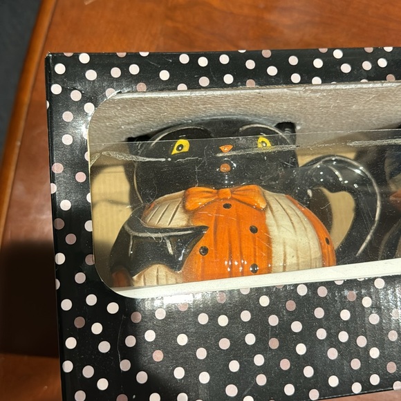 Johanna Parker Pumpkin Peep Mugs - Picture 2 of 4